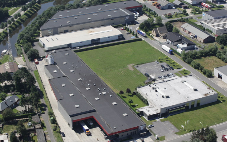 Plant Eeklo from the sky